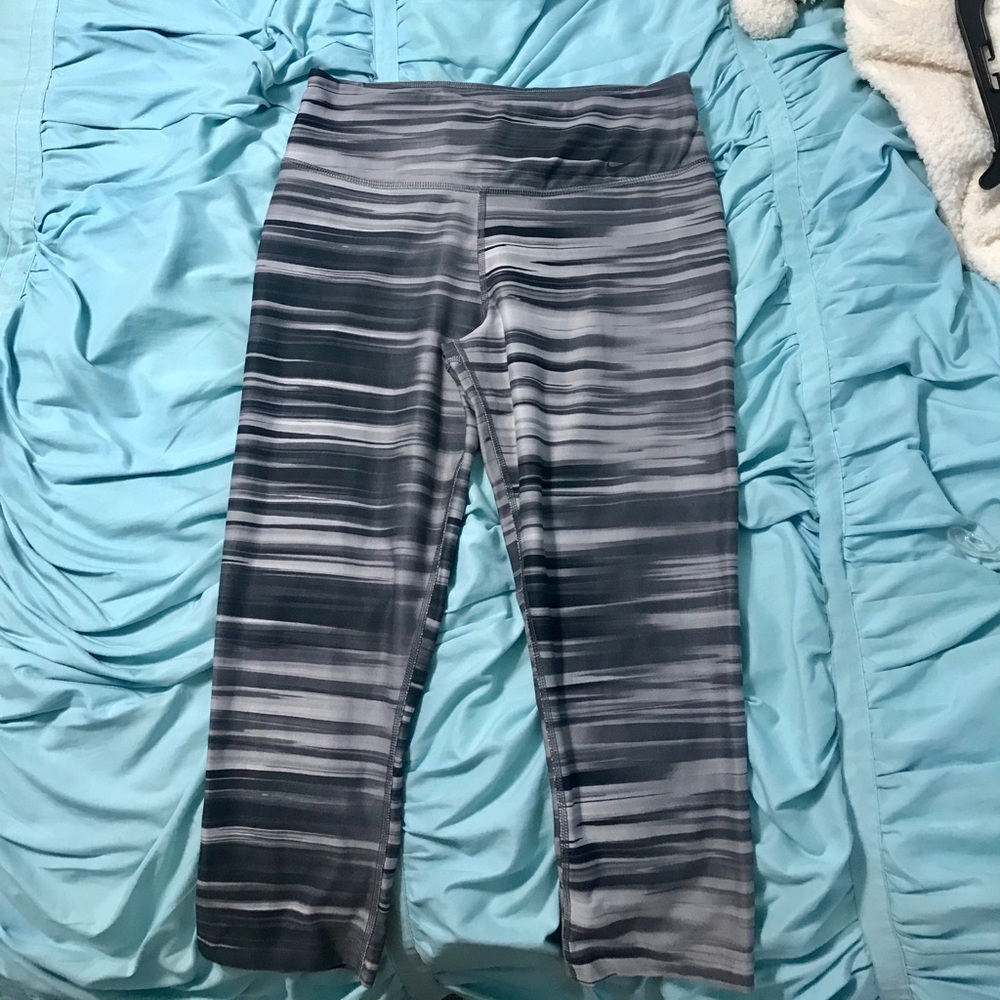 Nike crop leggings